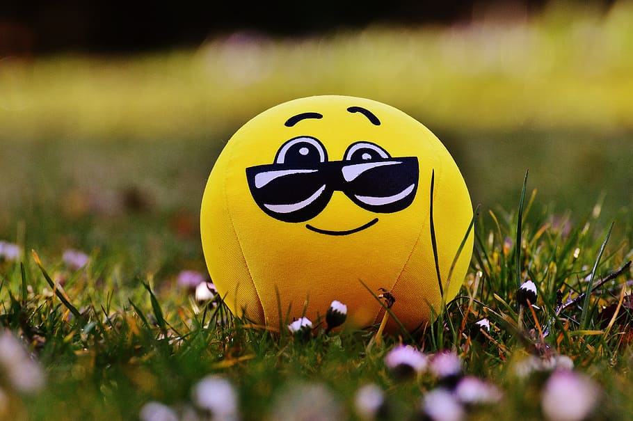 Smiley, Cool, Yellow, Glasses, funny, sweet, cute, face, themselves, HD wallpaper