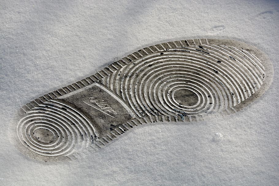 Nike Air Force 1 shoe sole print, batch print, snow, footsteps