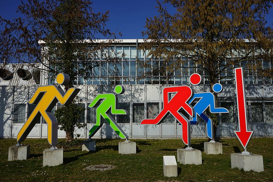 males, jog, group, yellow, green, red, blue, running start HD wallpaper