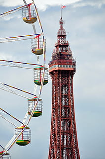 multicolored ferris wheel and red tower at daytime, blackpool HD wallpaper