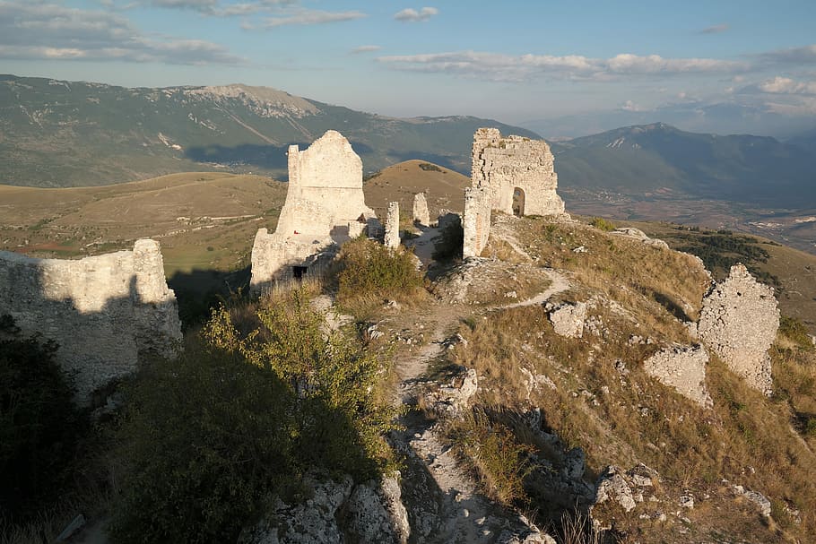 Rocca Calascio, Castle, Walls, Abruzzo, mountain, architecture, HD wallpaper