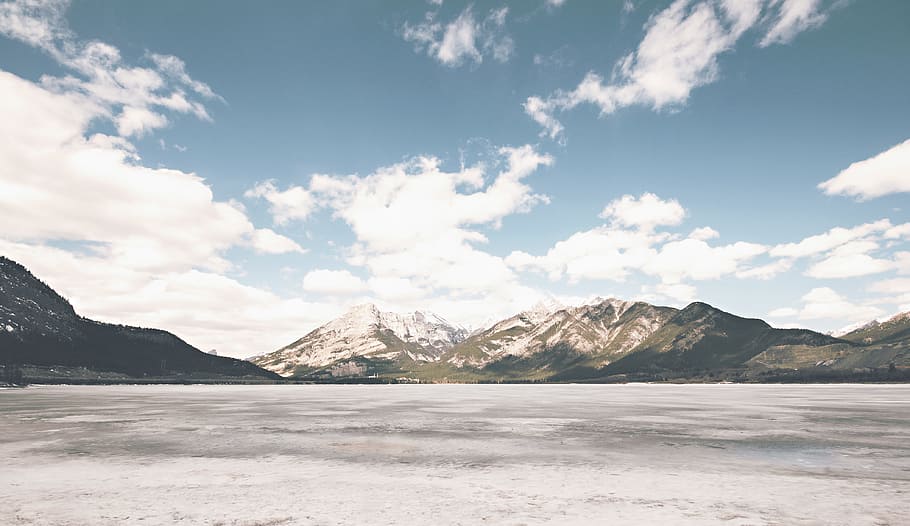 White Brown Mountain Under White Cloud and Blue Sky during Daytime HD wallpaper