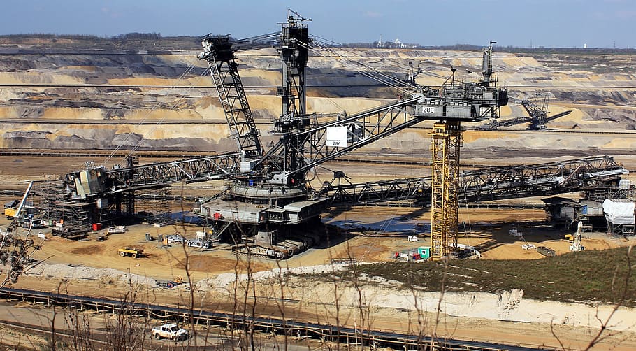 gray crane near desert, open pit mining, raw materials, bucket wheel excavators HD wallpaper