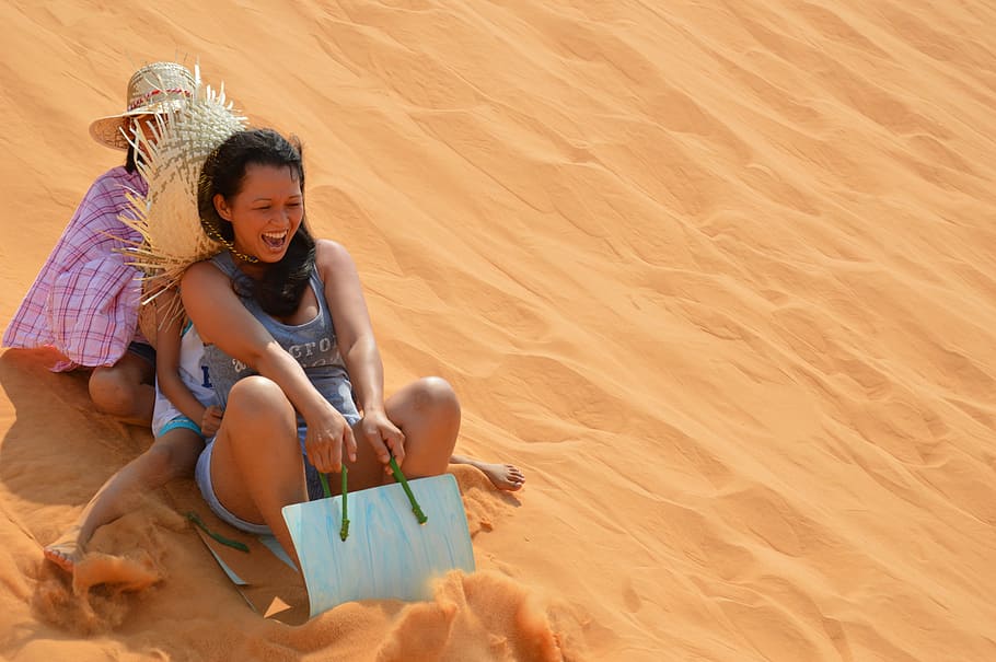 Sand, Slide, Glide, Stir, Up, Dust, Slip, stir up, sitting HD wallpaper