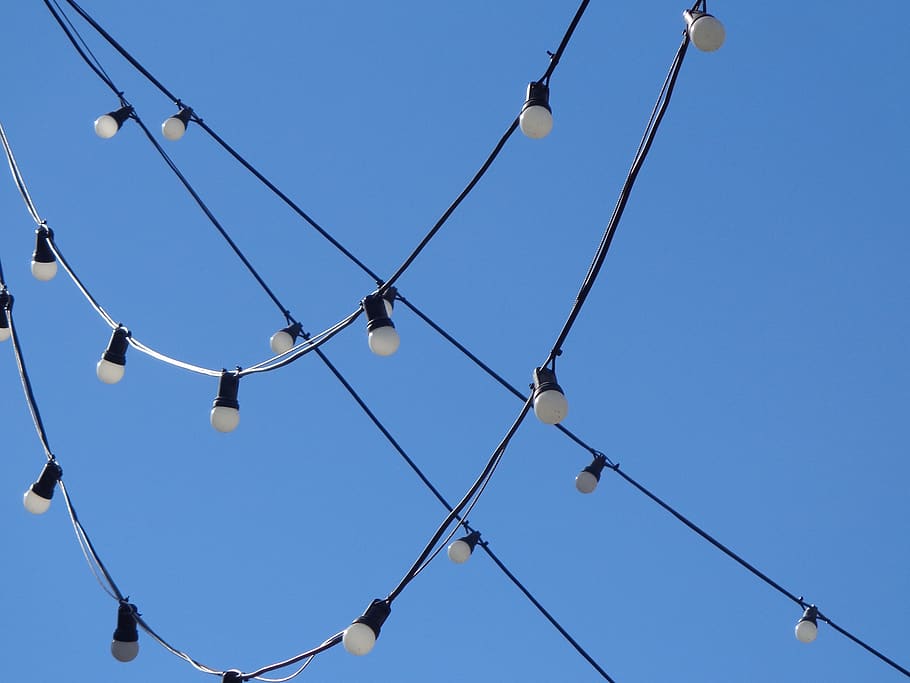 light bulbs, lighting, creative, sky, blue, clear sky, garlands HD wallpaper