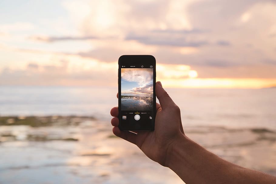 Space Gray Iphone 5s, beach, camera, connection, dawn, daylight HD wallpaper