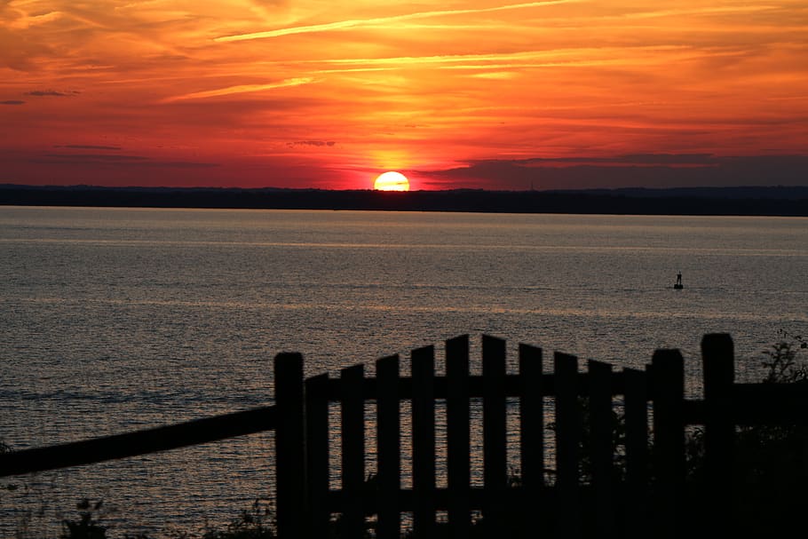 sunset, gate, orange, sky, evening, sea, nature, red, ocean HD wallpaper