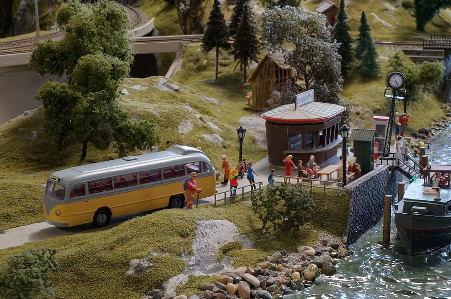 model train, model railway, diorama, bus, ship, boot, harbour cruise HD wallpaper