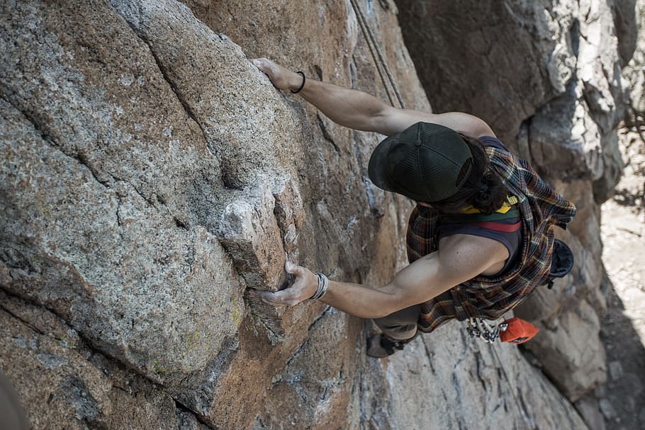man rock climbing, Jon’s Lead, caucasian, grip, strength, safety Harness, HD wallpaper