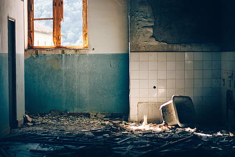 white plastic container, building, destroyed, destruction, disaster HD wallpaper