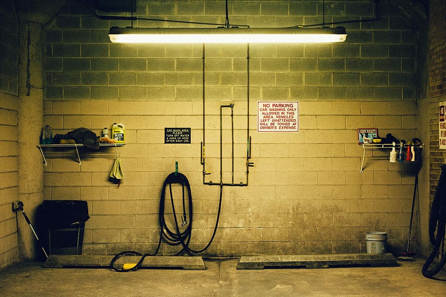 car park interior, turned on fluorescent light, wall, brick, dark HD wallpaper