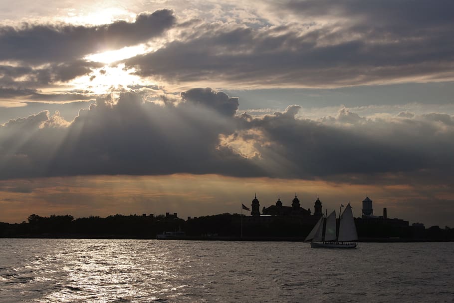Nyc, Sunset, Sailboat, Reflections, cloud - sky, architecture HD wallpaper