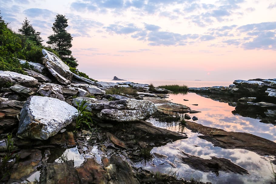 rock formation surrounded by water, stream in between rocks, landscape photography HD wallpaper