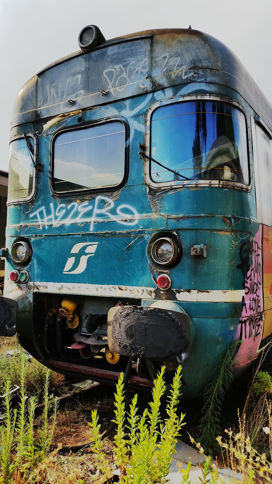 train, wagon, graffiti, mode of transportation, abandoned, land vehicle HD wallpaper