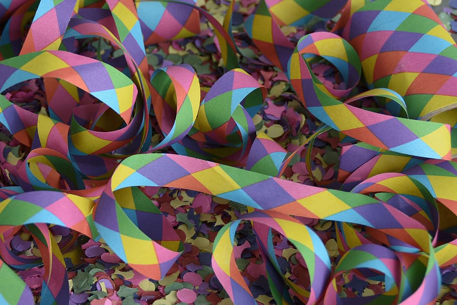 multicolored coil papers, streamer, confetti, carnival, party HD wallpaper