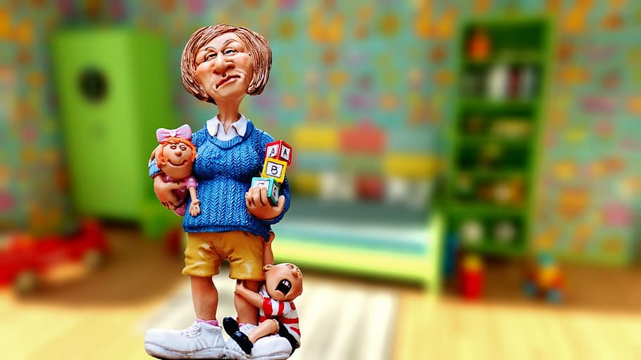 woman carrying baby and alphabet blocks figurine, baby-sitter, HD wallpaper