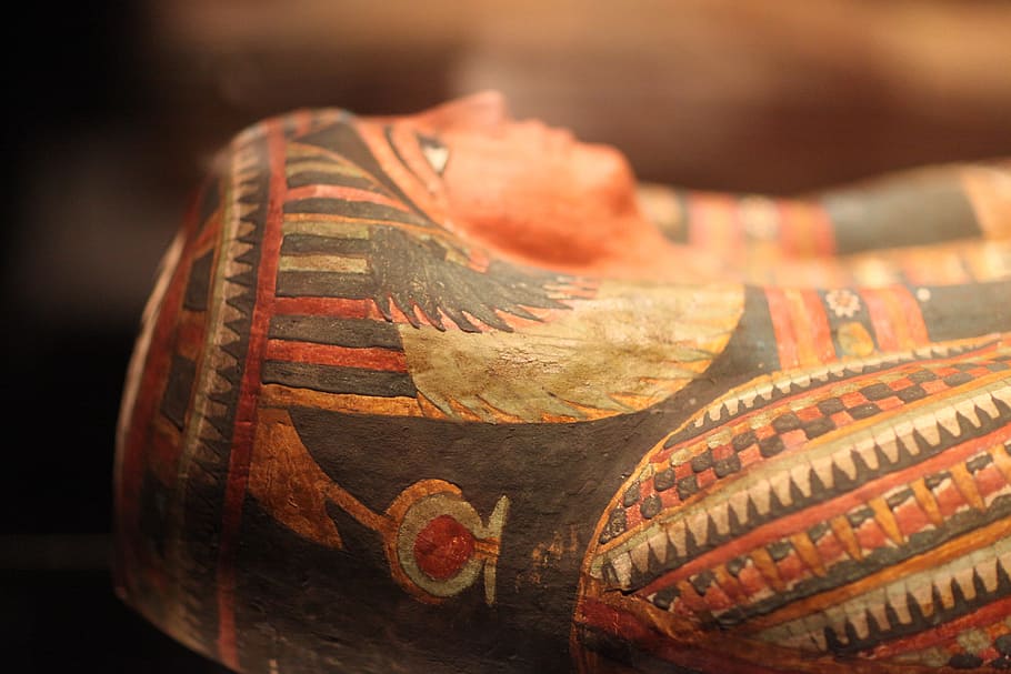 close-up photo of egyptian figurine, Mummy, Pharaoh, sarcophagus