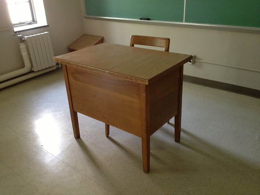 brown wooden desk inside classroom, school, indoors, flooring, HD wallpaper
