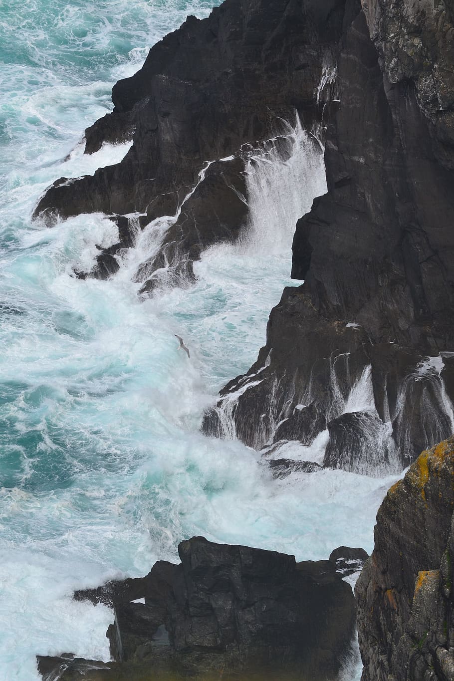 rocks, waves, ocean, coastline, atlantic, ireland, rock - object HD wallpaper