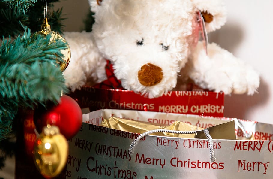 Christmas, Tree, presents, christmas tree, holiday, decoration HD wallpaper