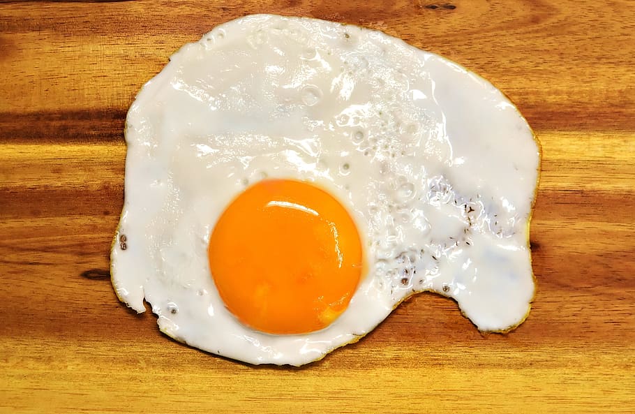 sunny side-up egg, fried, egg yolk, protein, eat, food, delicious, HD wallpaper