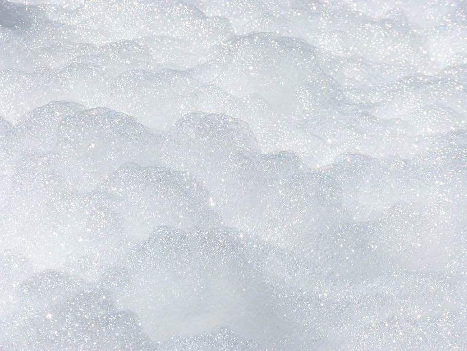 glistening snow wallpaper