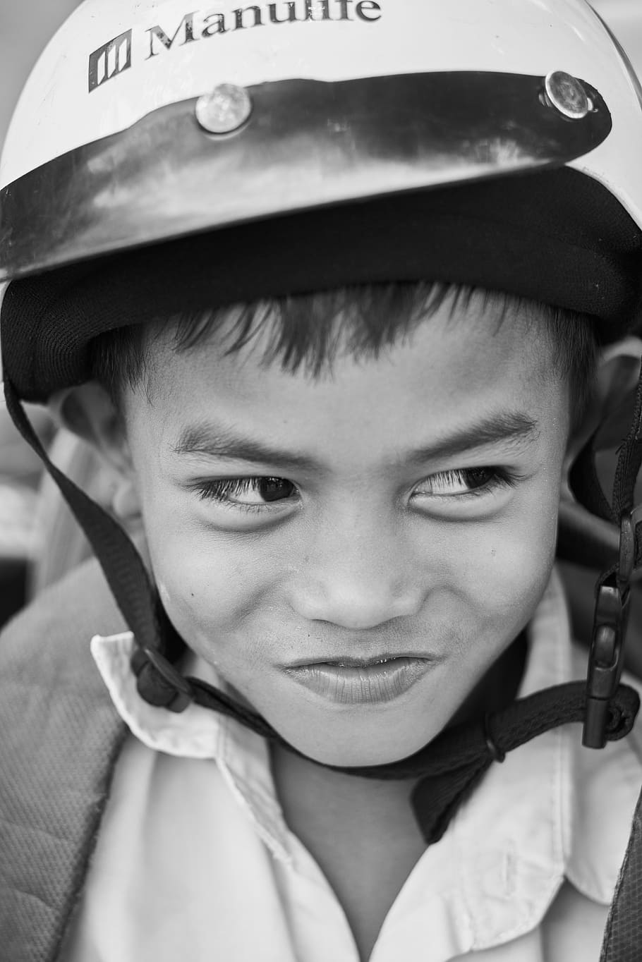 Child, Smile, Laugh, Documentary, portrait, hat, black and white HD wallpaper