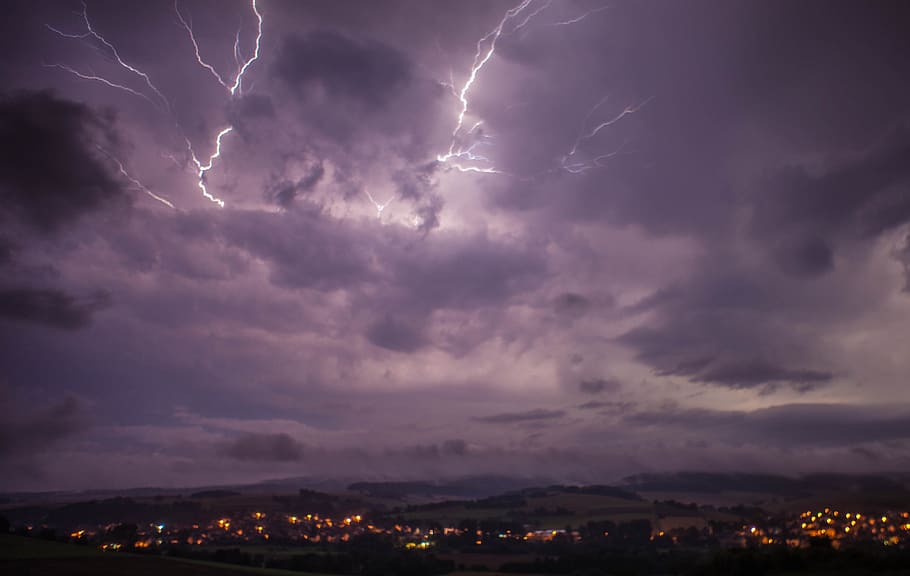 lightning, thunder, weather, cloud - sky, storm, power in nature HD wallpaper