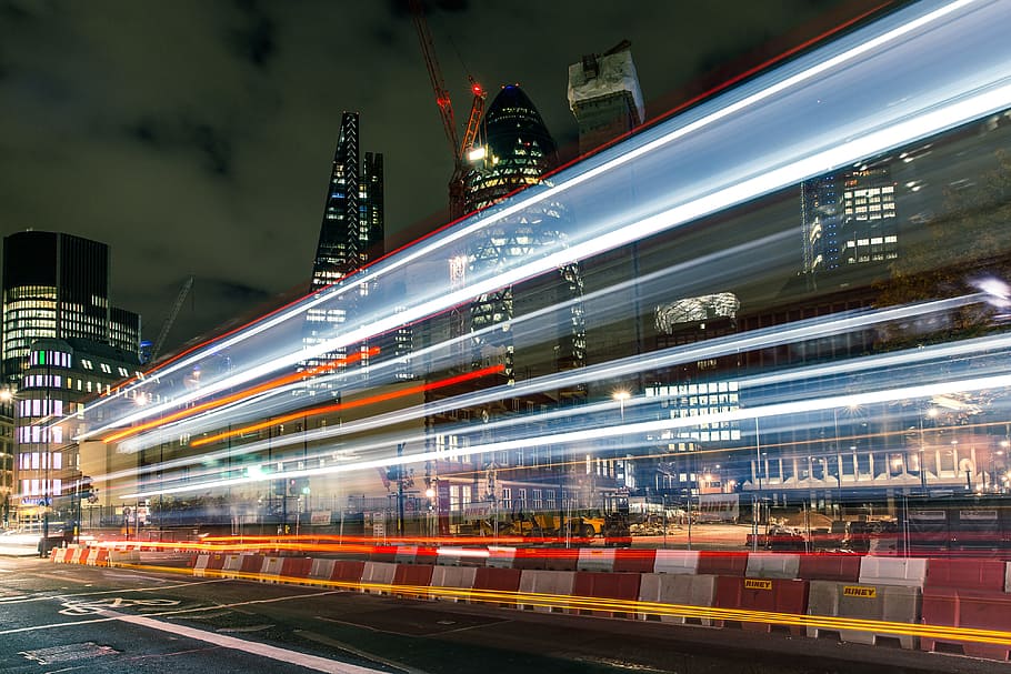 Long exposure image featuring red and white lights trails captured in the City of London. Image taken with a Canon 6D HD wallpaper