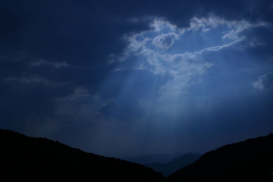 sky, cloud, light, cloud - sky, mountain, beauty in nature HD wallpaper