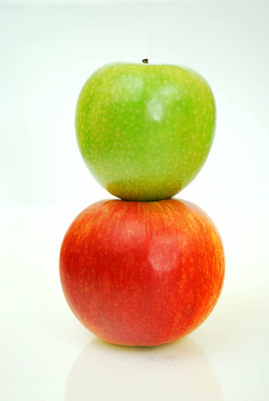 two green and red apple fruits photo, apples, green apple, apple - Fruit HD wallpaper