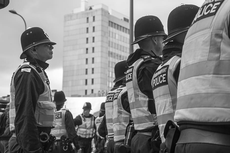 policemen standing outdoors, demonstration, protest, crime HD wallpaper