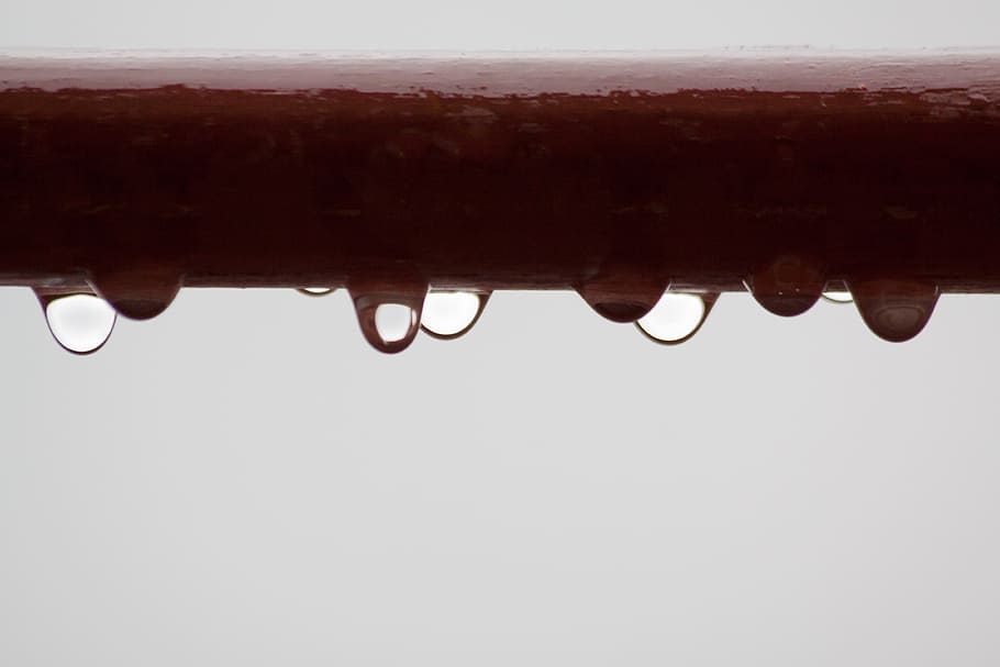 rain, drip, raindrop, grey, wet, drop of water, railing, copy space HD wallpaper