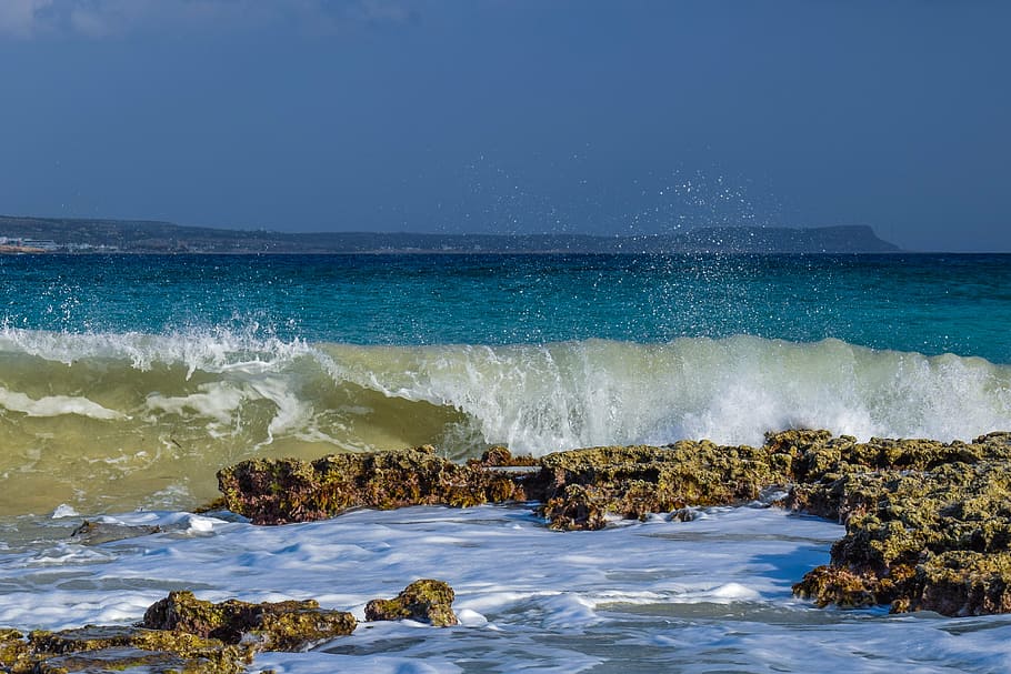 wave, smashing, foam, spray, sea, nature, wind, power, splash HD wallpaper