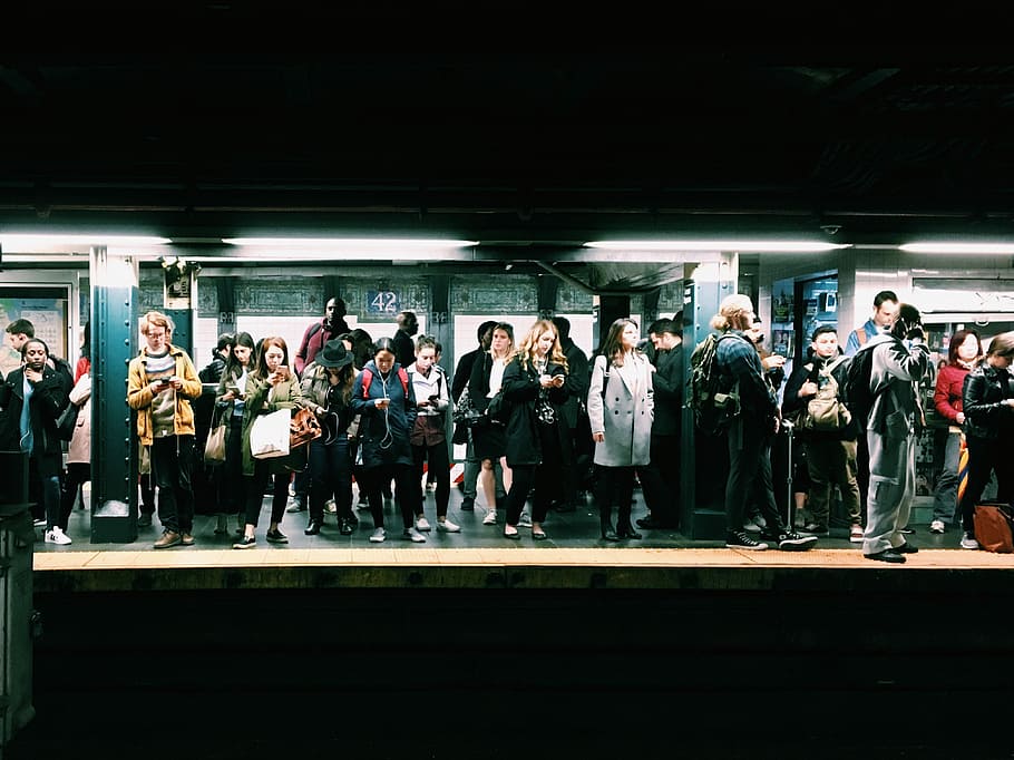 group of people at subway, group of person standing on subway HD wallpaper