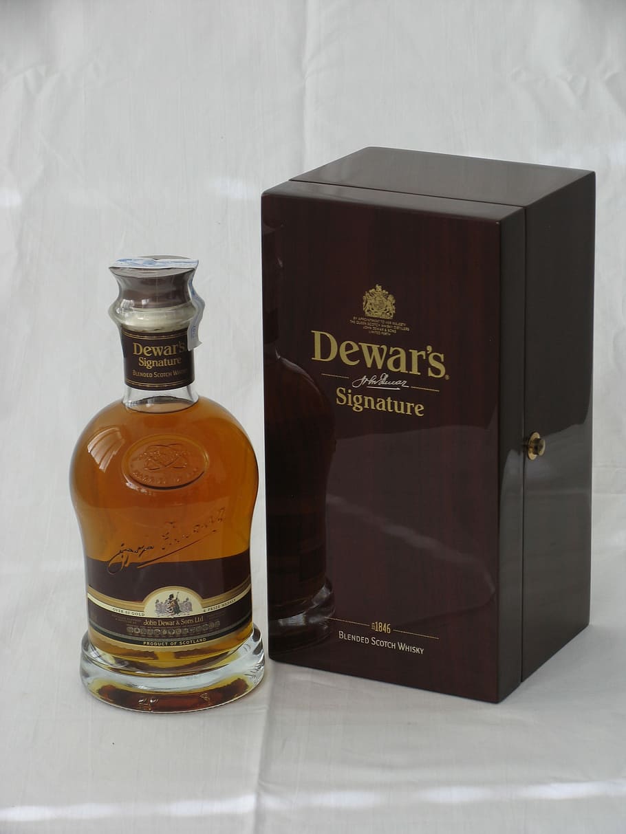 wisky, scottish, premium, container, indoors, still life, table HD wallpaper