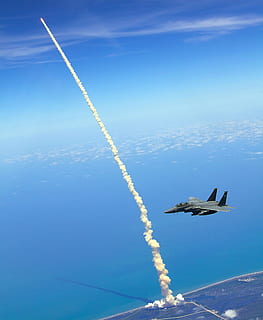 fighter plane flying over the launch site, Rocket Launch, Space Shuttle, Atlantis HD wallpaper