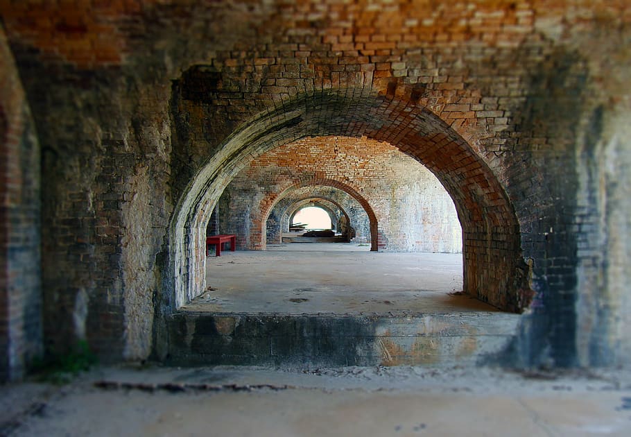 brown bricked walls, tunnel, arch, bricks, military fort, brick walls, HD wallpaper