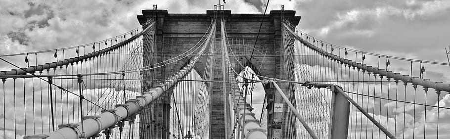 suspension bridge in grayscale photography, sun, manhattan HD wallpaper