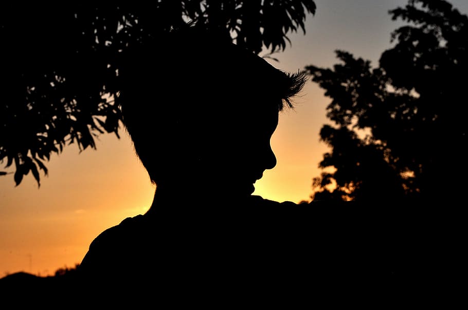 shadow, child, kid, silhouette, fun, sunset, summer, sky, portrait HD wallpaper
