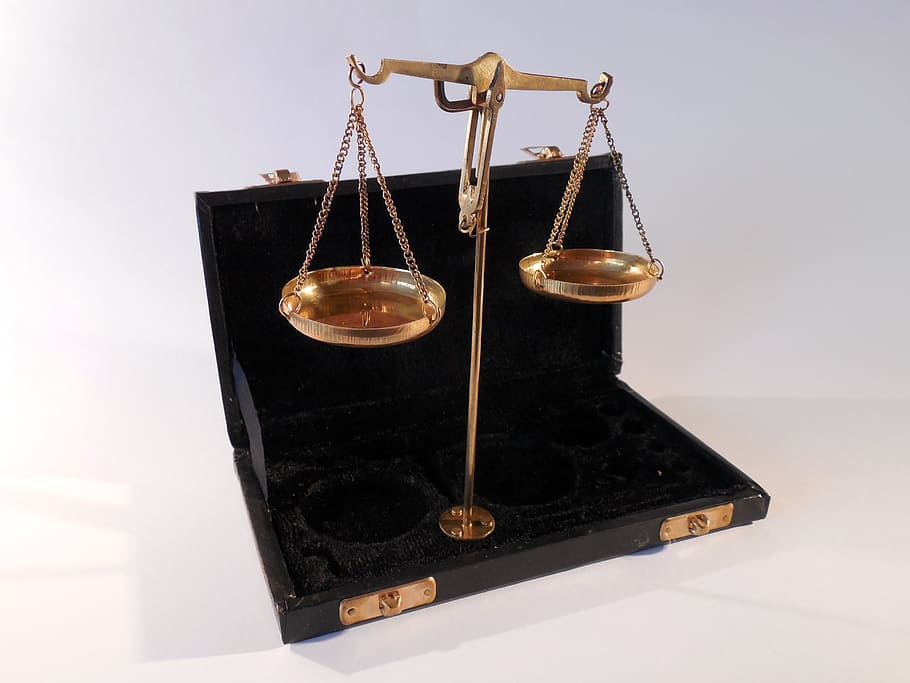 gold-colored balance weighing scale with case, horizontal, weight HD wallpaper
