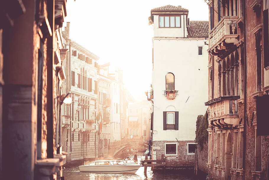 Street Canal Sunset in Venice, Italy, architecture, boats, europe, HD wallpaper