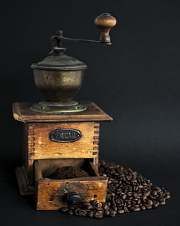 vintage manual coffee grinder in shallow focus photography HD wallpaper