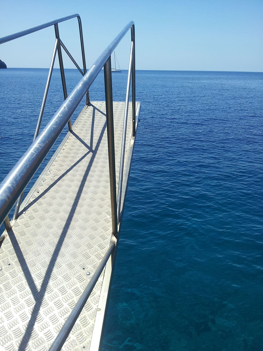 sea, cala, boat, water, horizon, horizon over water, beauty in nature HD wallpaper