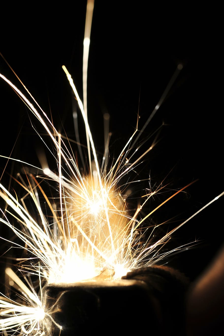 lights, macro, sparks, sparkler, celebration, fire - Natural Phenomenon HD wallpaper