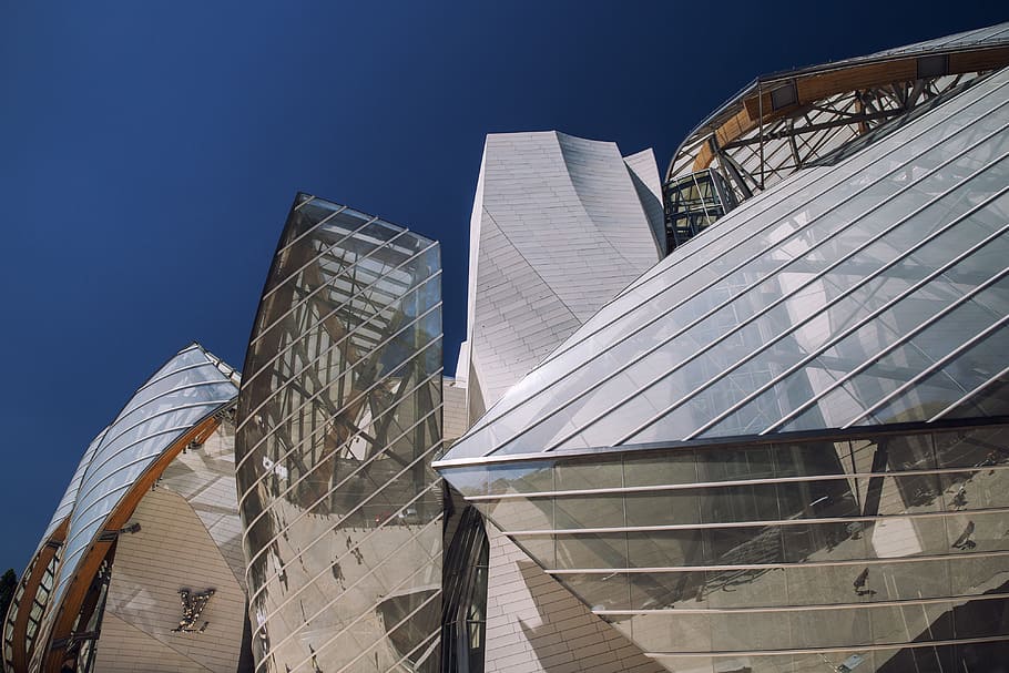 France, Paris, Boulogne, Ville De Paris, Bois De Boulogne, The Foundation Louis  Vuitton Building (frank Gehry Architect) Jigsaw Puzzle by Massimo Borchi -  Pixels