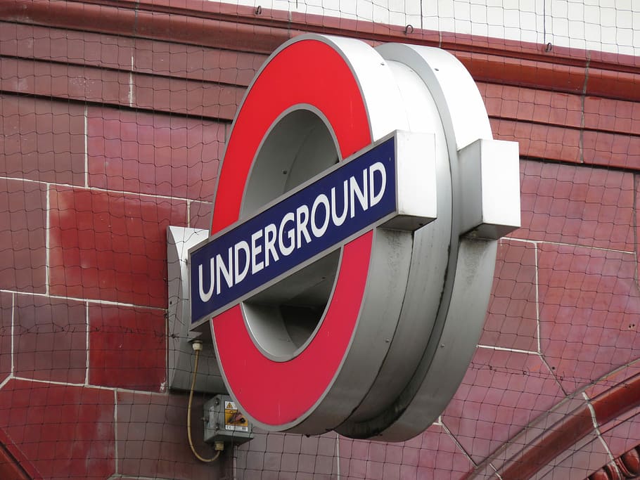Underground, London, Metro, red, text, brick wall, building exterior HD wallpaper
