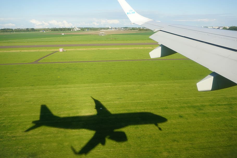 plane, countries, fly, aircraft, grass, landing, airport, airplane HD wallpaper
