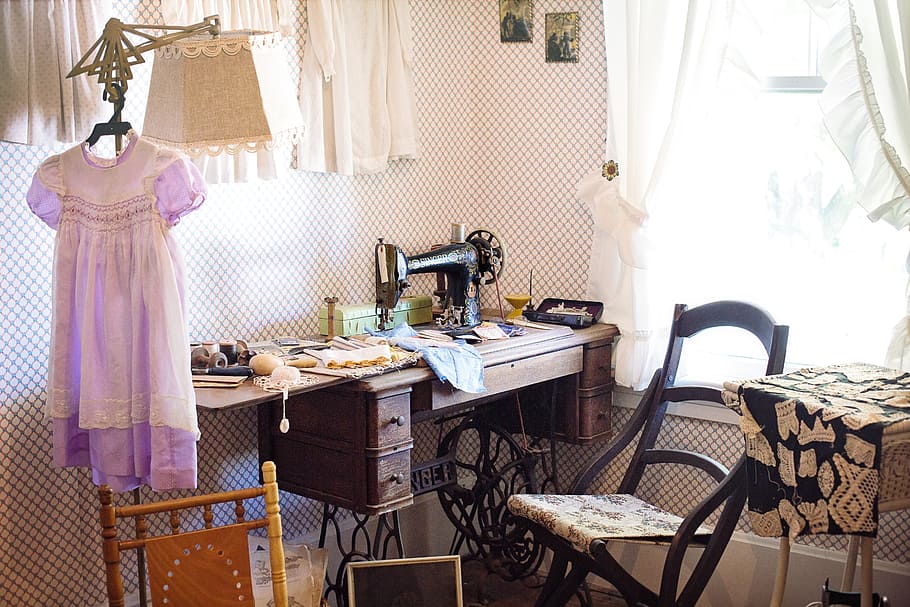 brown and black treadle sewing machine near brown wooden chair, HD wallpaper