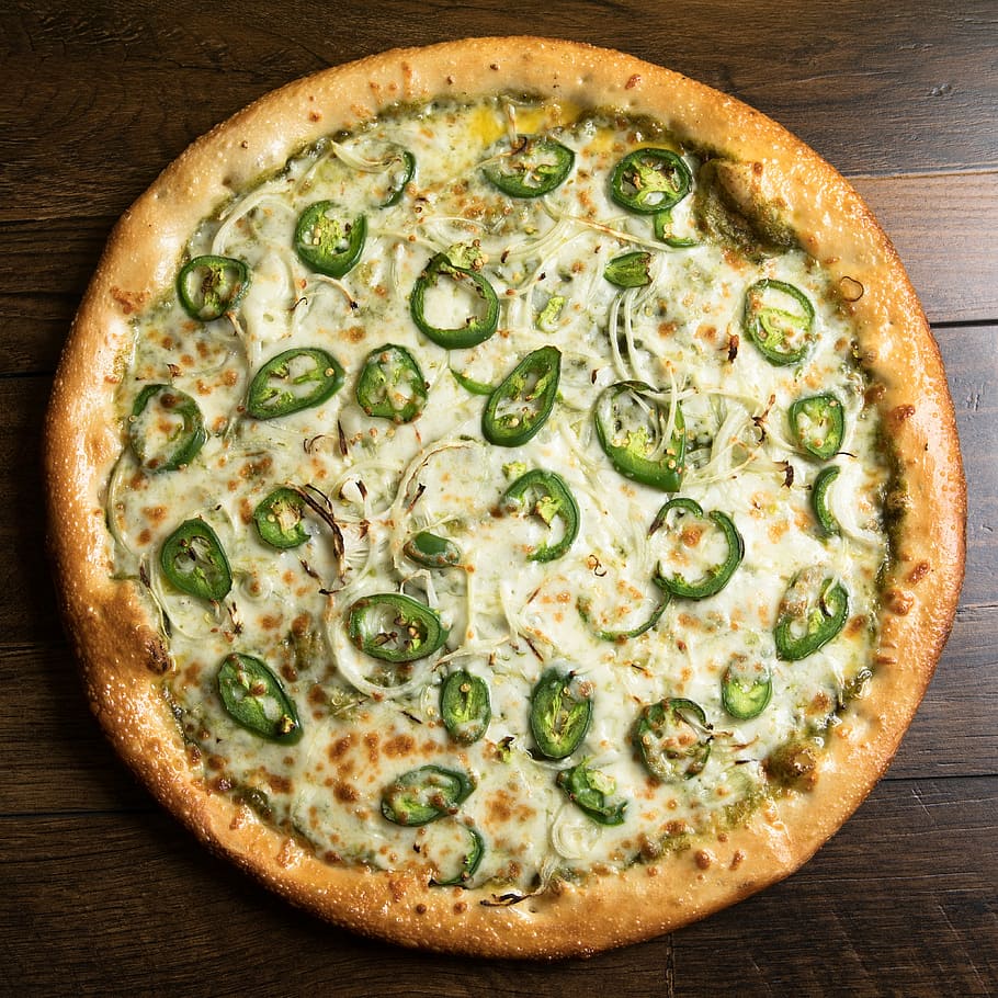 pizza with chili peppers, dough, refreshment, cheese, food HD wallpaper